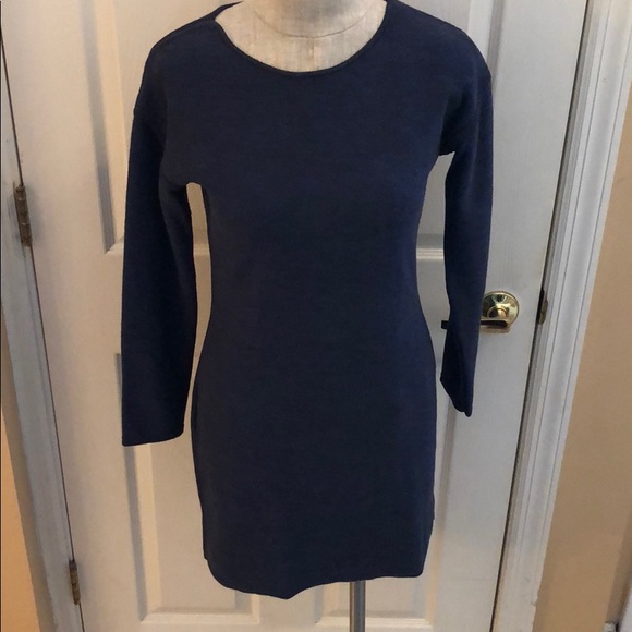 Athleta Dresses & Skirts - Athleta navy blue dress small long sleeved cute!!